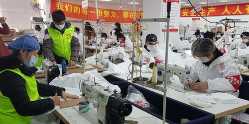園區(qū)唯一亮燈的樓 上海工廠聯(lián)手志愿者為醫(yī)護打造防護鎧甲